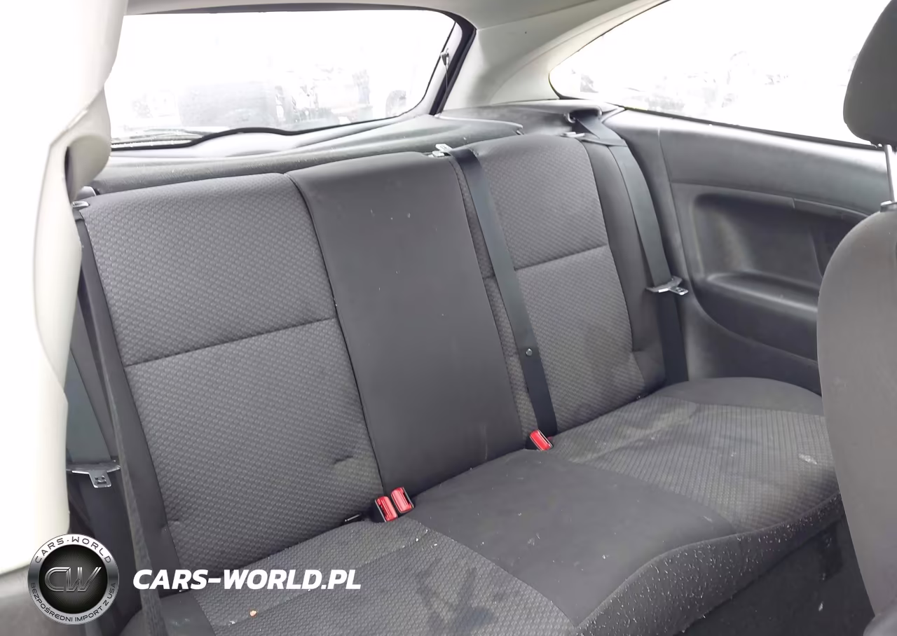 2006 Ford Focus Zx3 VIN:1FAHP31N56W257466 - 8