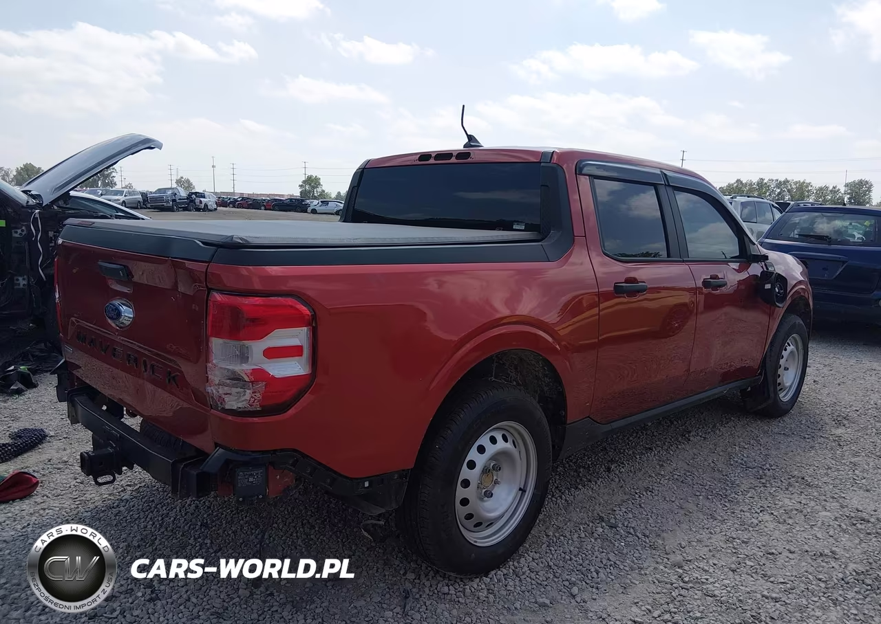 2023 Ford Maverick Xlt VIN:3FTTW8E3XPRA66546 - 4