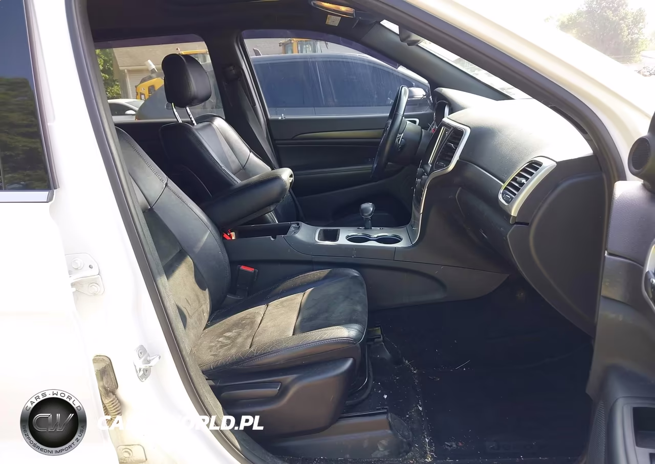 2015 Jeep Grand Cherokee Altitude VIN:1C4RJFAG4FC150137 - 5