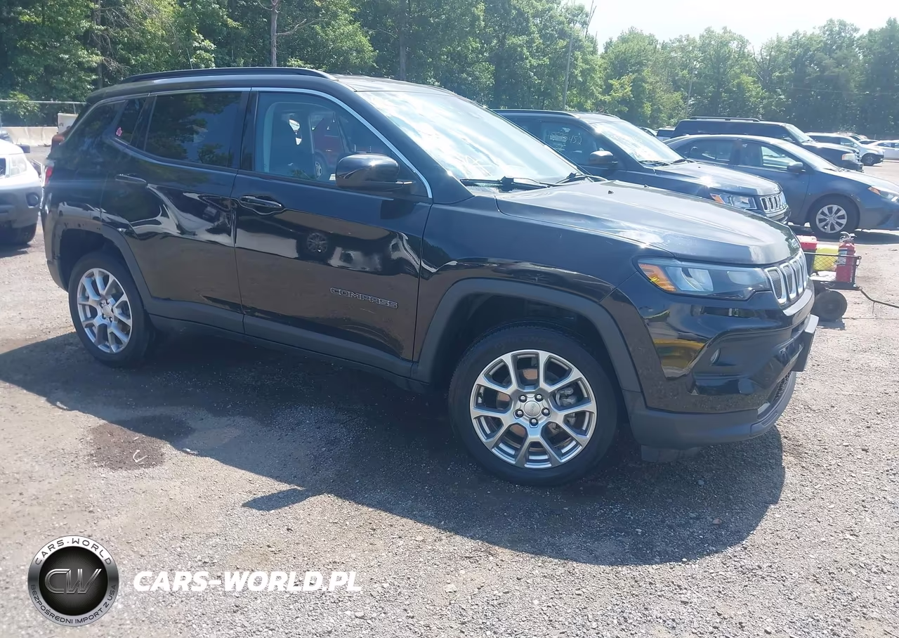 2022 Jeep Compass Latitude Lux 4X4 – zdjęcie 1 z 20