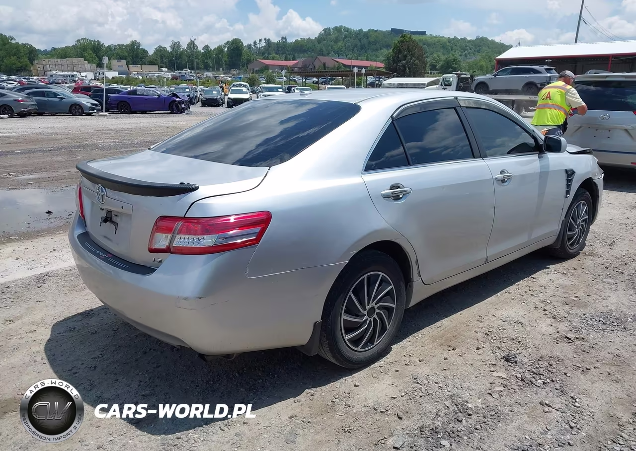 2010 Toyota Camry Le VIN:4T1BF3EK1AU015051 - 4