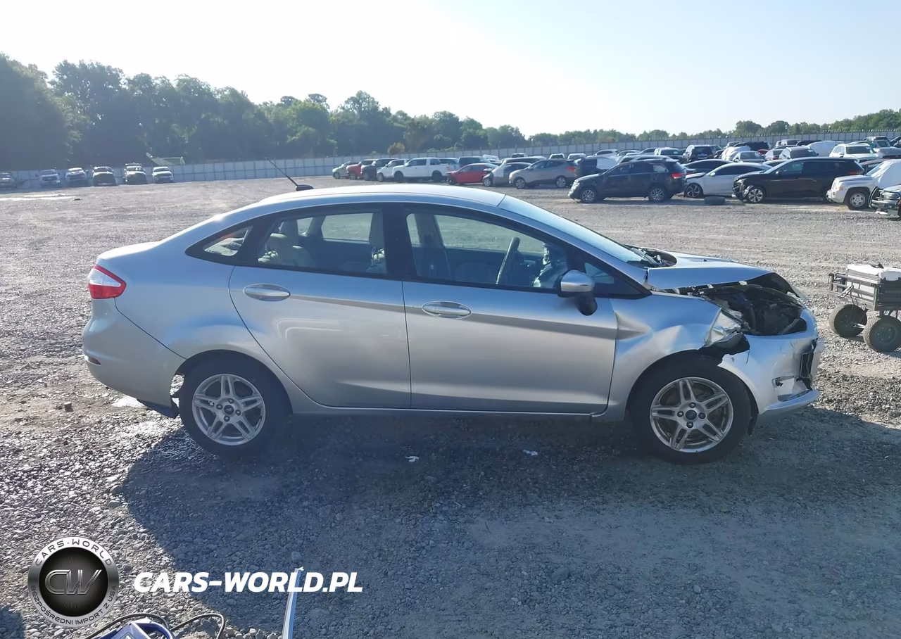 2018 Ford Fiesta Se VIN:3FADP4BJ5JM114333 - 13