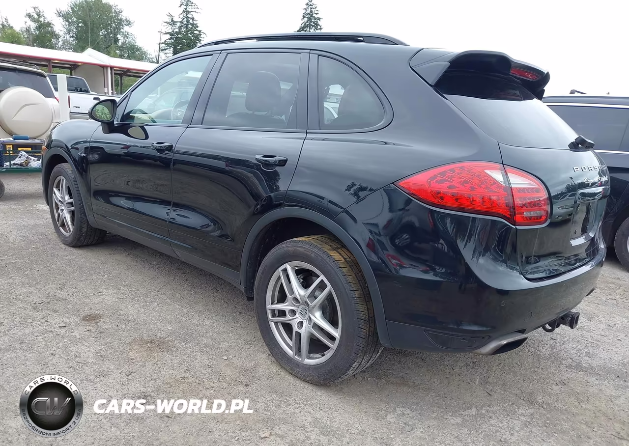 2012 Porsche Cayenne Hybrid S VIN:WP1AE2A22CLA93865 - 3