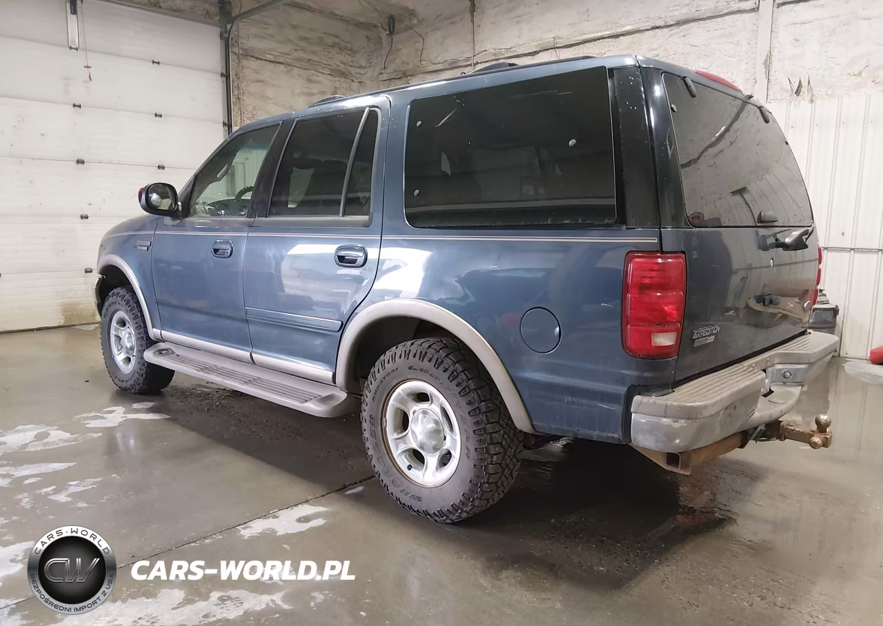 2001 Ford Expedition Eddie Bauer VIN:1FMPU18L11LB19047 - 3