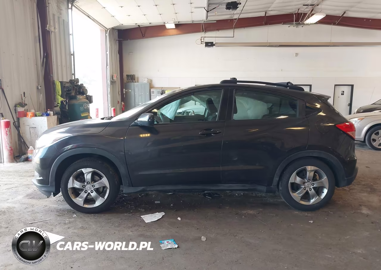 2018 Honda Hr-V Lx VIN:3CZRU6H31JG709315 - 14