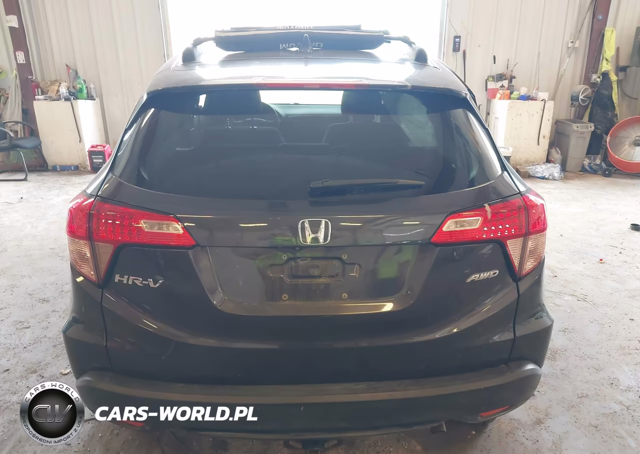 2018 Honda Hr-V Lx VIN:3CZRU6H31JG709315 - 16