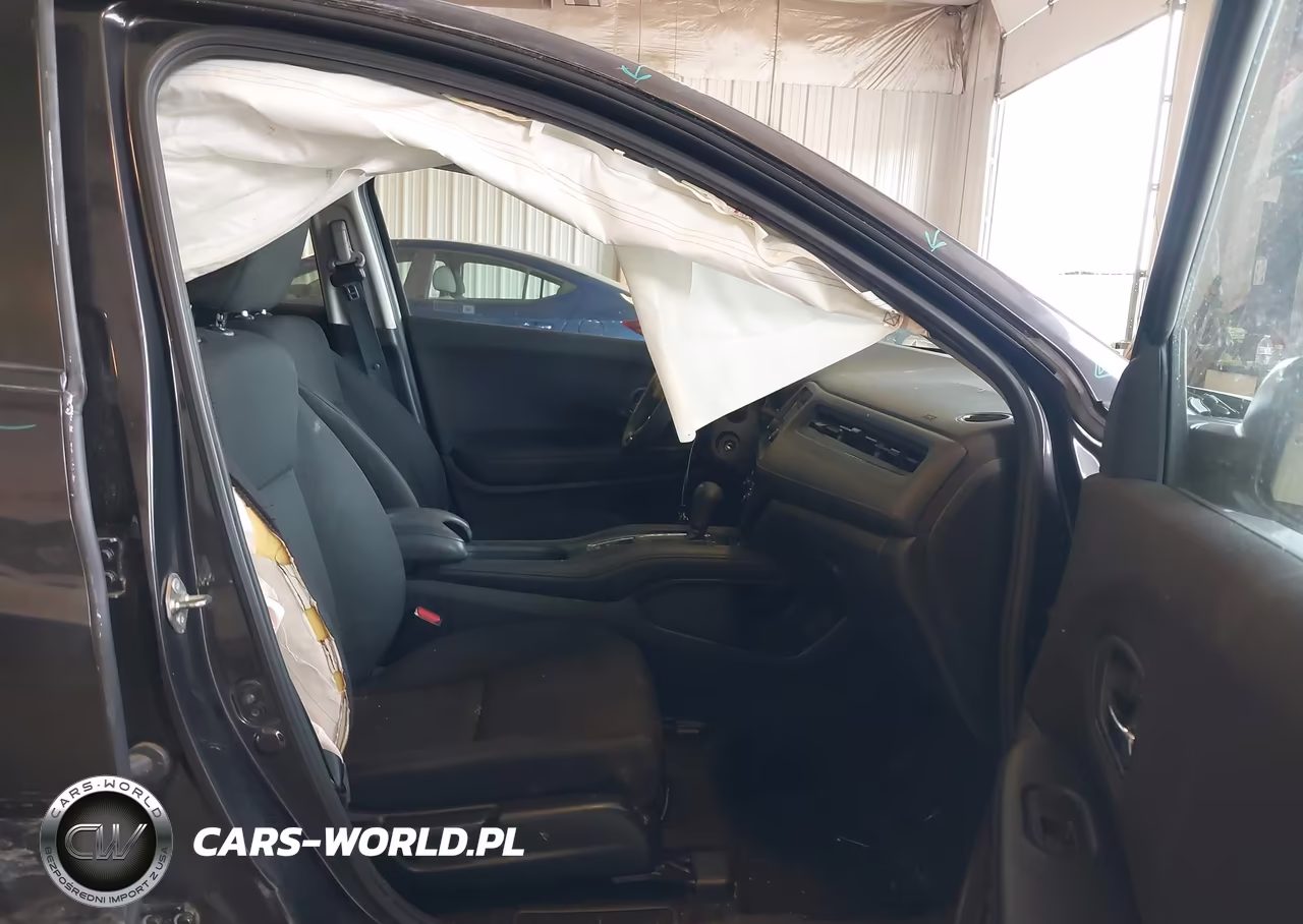 2018 Honda Hr-V Lx VIN:3CZRU6H31JG709315 - 5