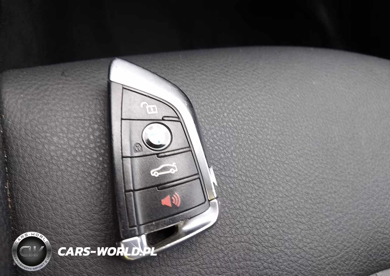 2019 BMW X1 xDrive28I VIN:WBXHT3C51K5L89257 - 11