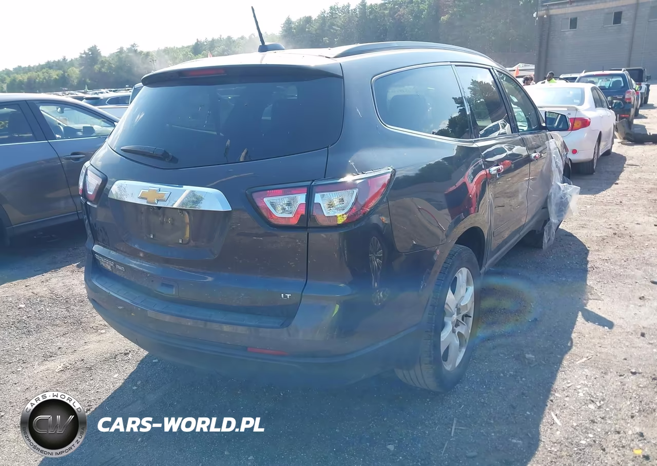 2017 Chevrolet Traverse Lt VIN:1GNKVGKD4HJ129858 - 4
