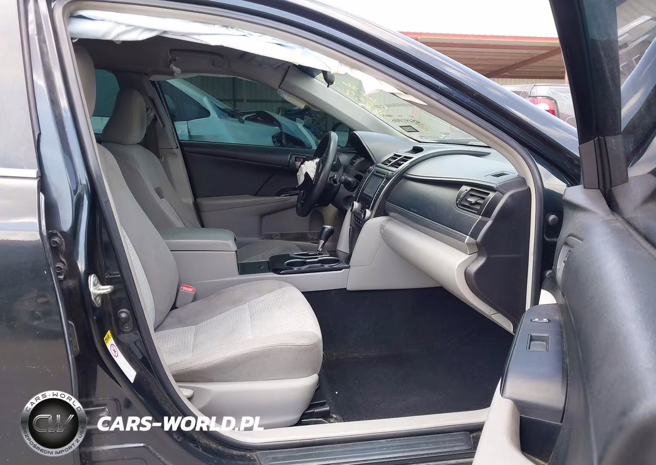 2014 Toyota Camry Le VIN:4T4BF1FKXER352722 - 5