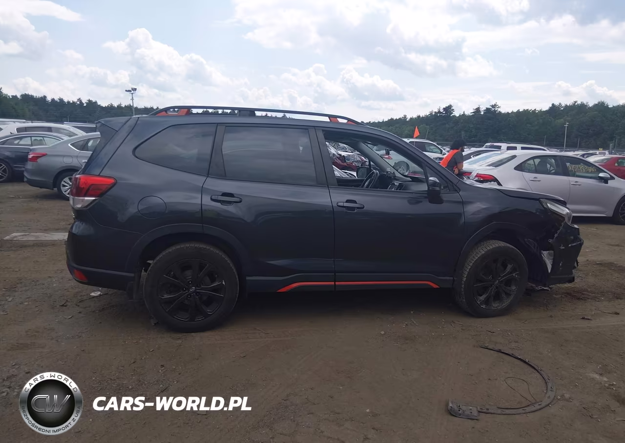 2019 Subaru Forester Sport VIN:JF2SKAJC5KH513719 - 13