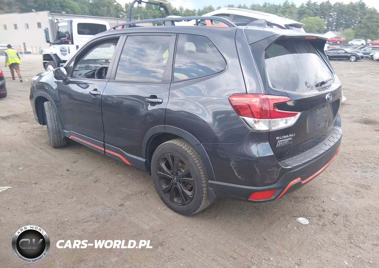 2019 Subaru Forester Sport VIN:JF2SKAJC5KH513719 - 3