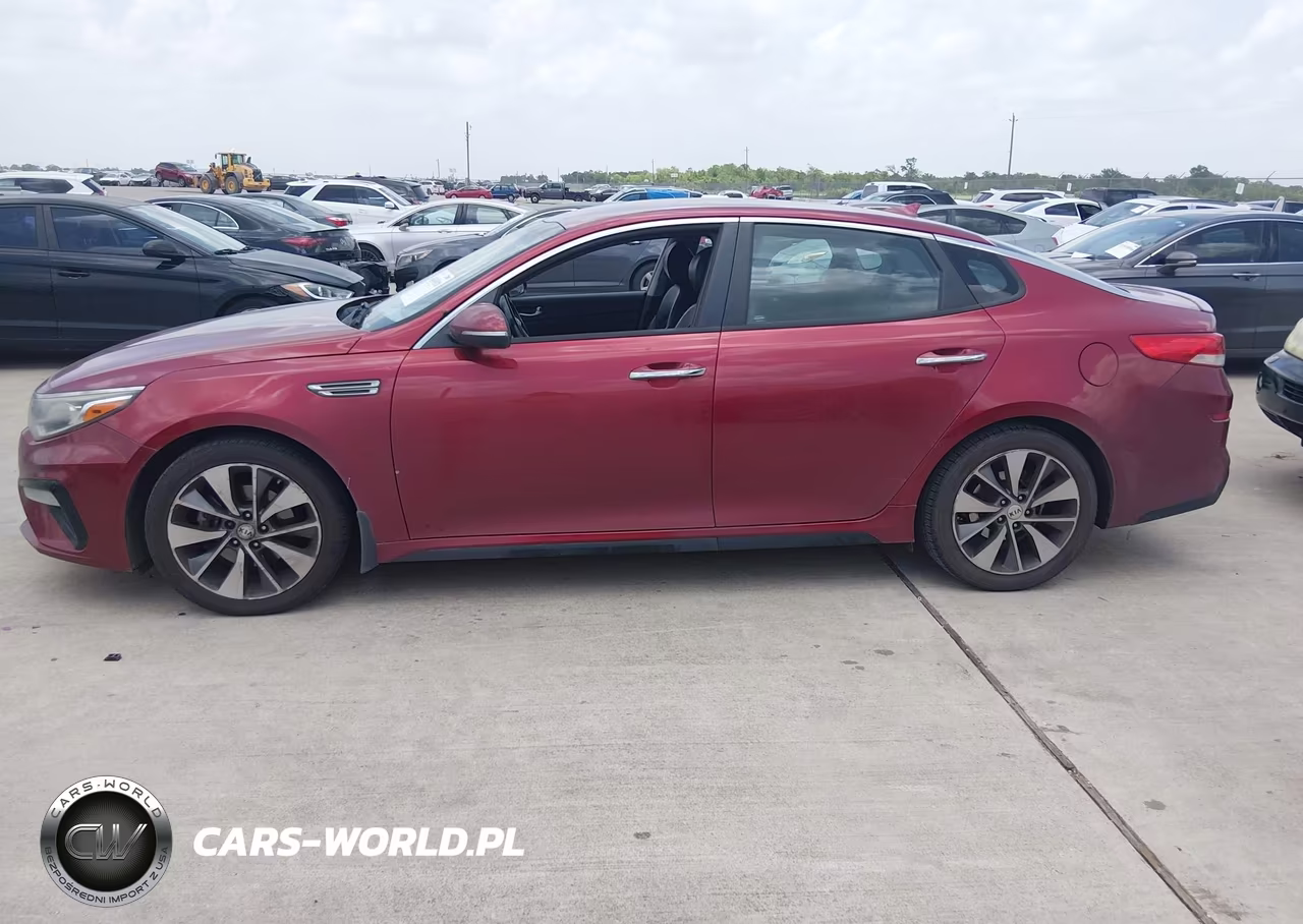 2019 Kia Optima S VIN:5XXGT4L36KG301800 - 14