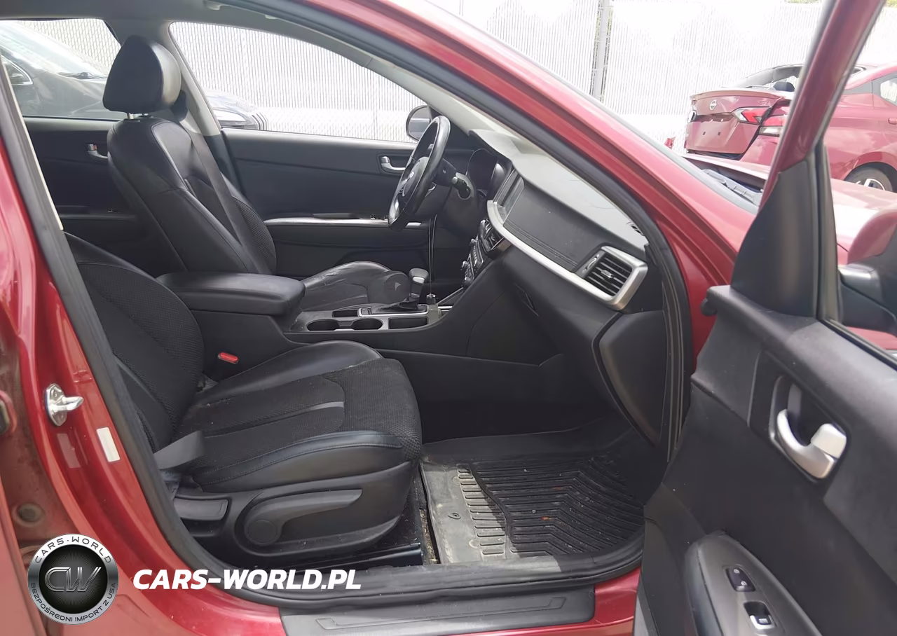 2019 Kia Optima S VIN:5XXGT4L36KG301800 - 5
