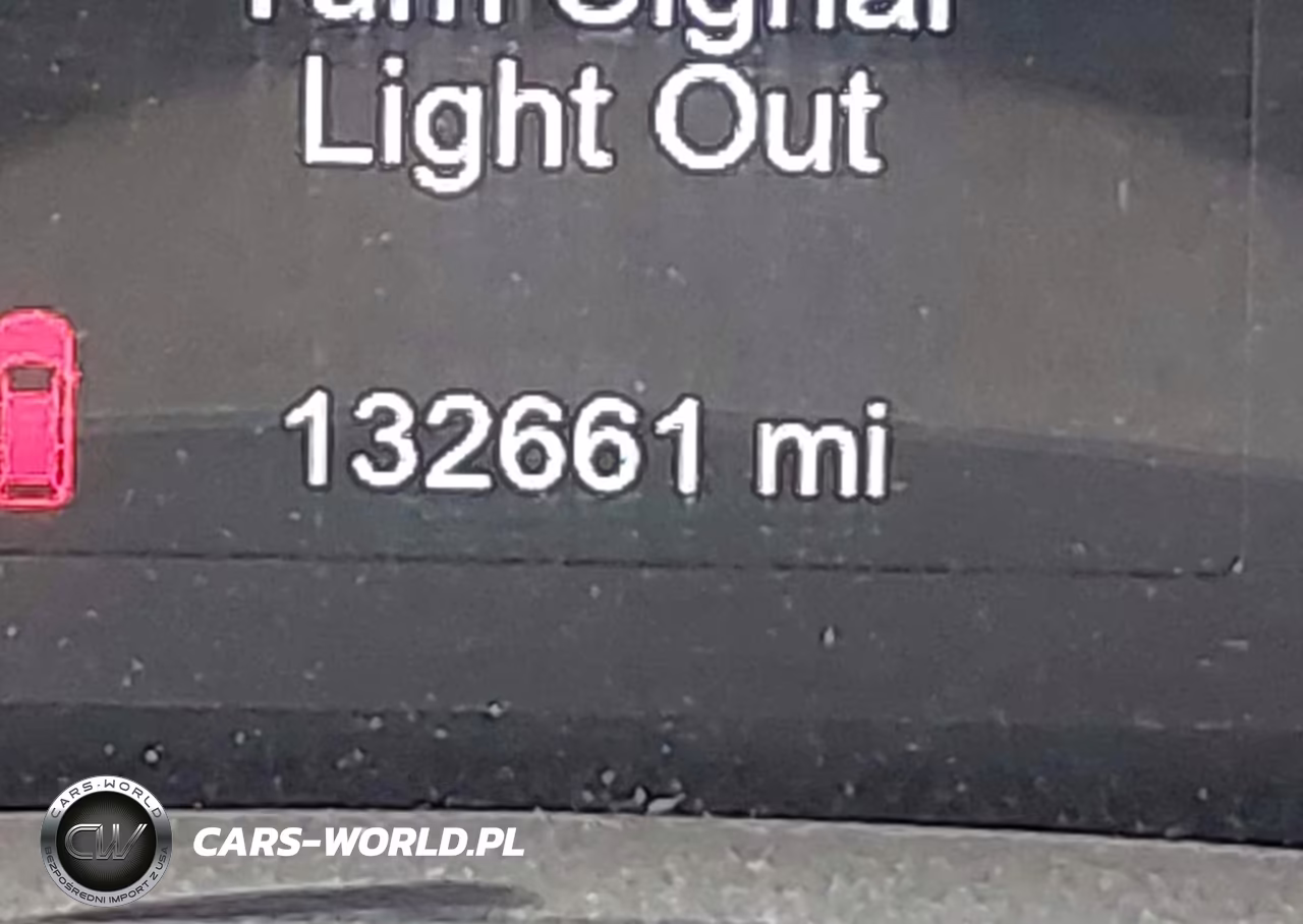 2017 Chrysler Pacifica Touring VIN:2C4RC1DG2HR578470 - 15