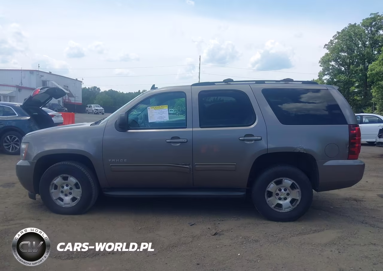 2012 Chevrolet Tahoe Ls VIN:1GNSKAE05CR244459 - 14
