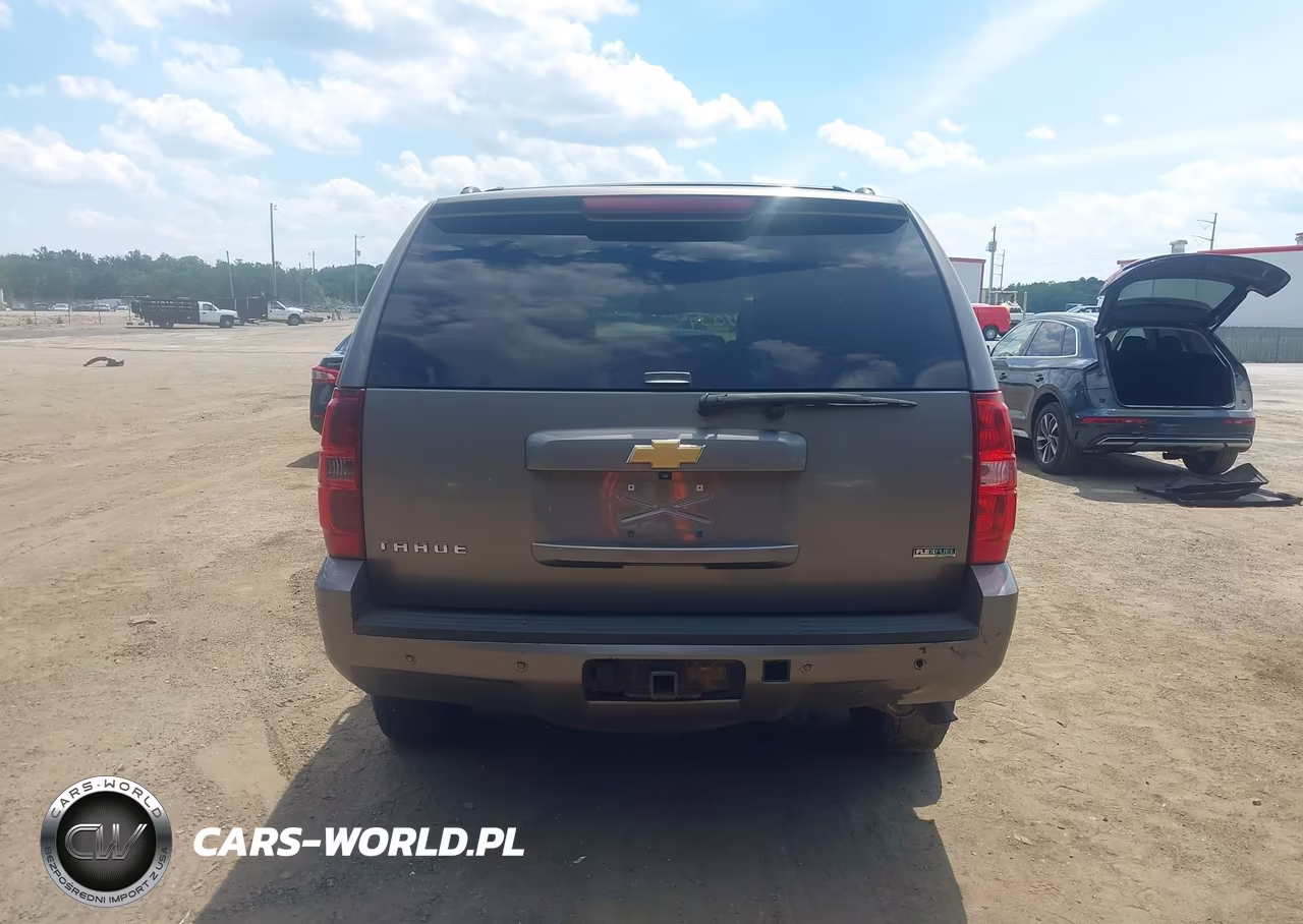 2012 Chevrolet Tahoe Ls VIN:1GNSKAE05CR244459 - 16