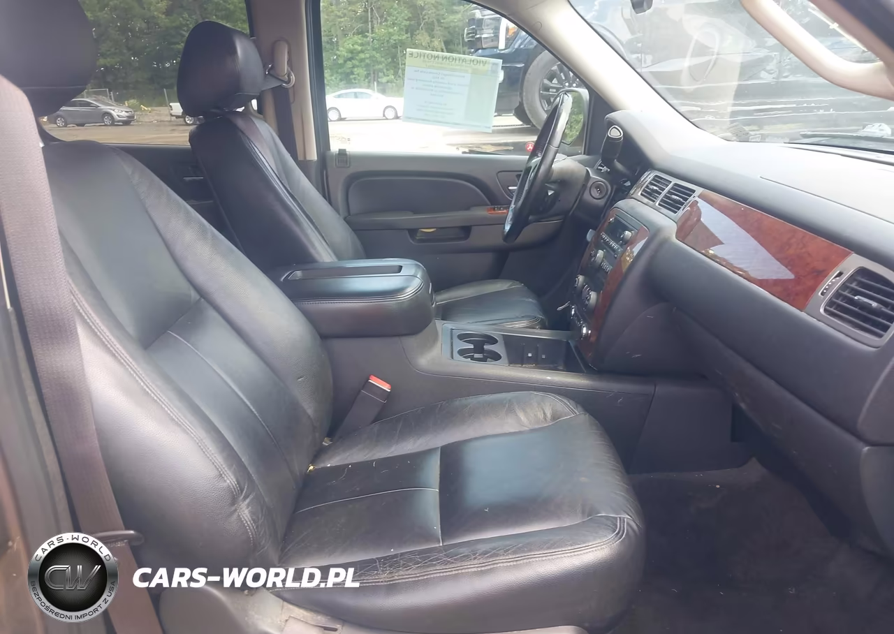 2012 Chevrolet Tahoe Ls VIN:1GNSKAE05CR244459 - 5