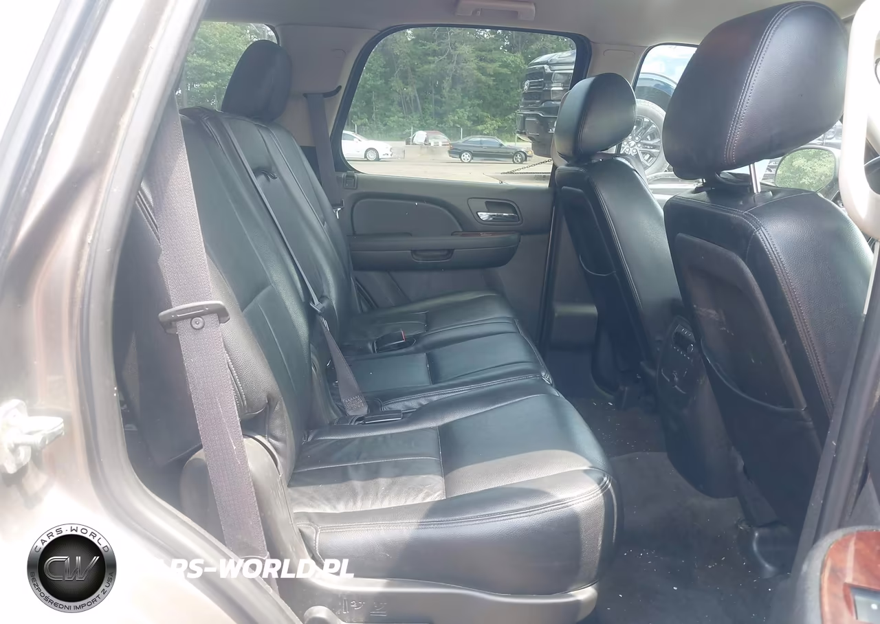 2012 Chevrolet Tahoe Ls VIN:1GNSKAE05CR244459 - 8