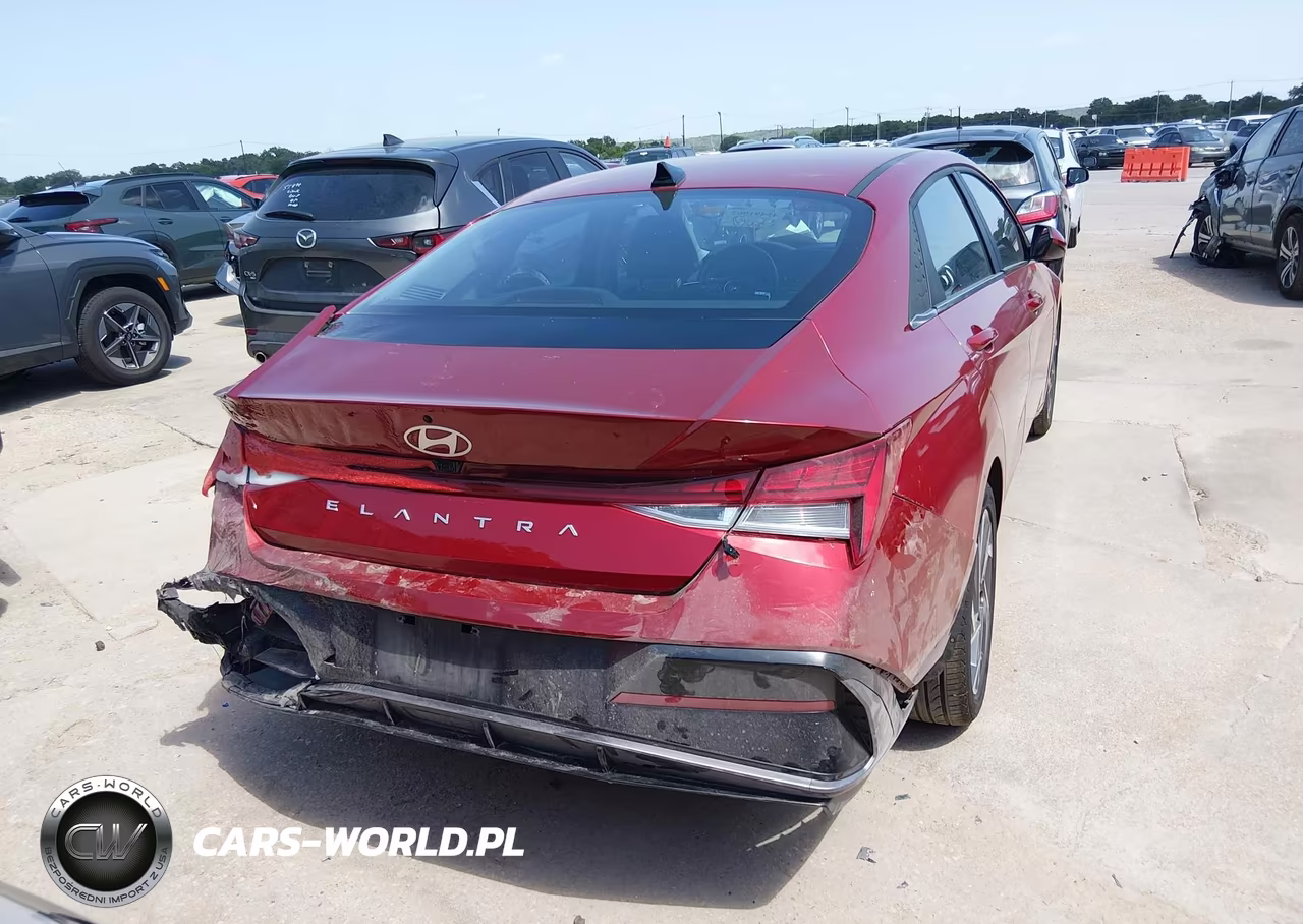 2025 Hyundai Elantra Sel Convenience VIN:KMHLS4DG3SU865946 - 16