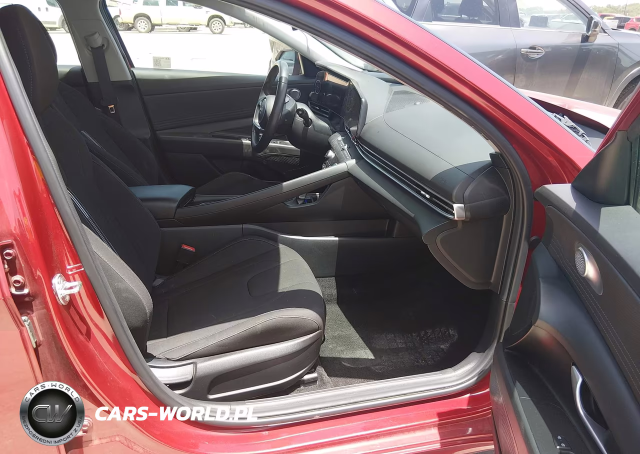 2025 Hyundai Elantra Sel Convenience VIN:KMHLS4DG3SU865946 - 5