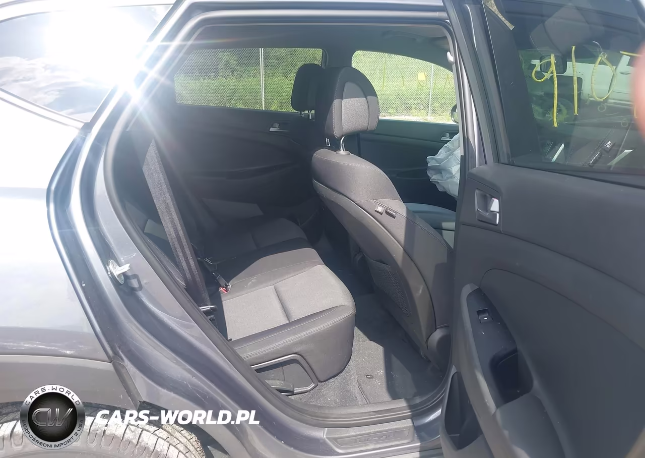 2017 Hyundai Tucson Se VIN:KM8J23A47HU445269 - 8