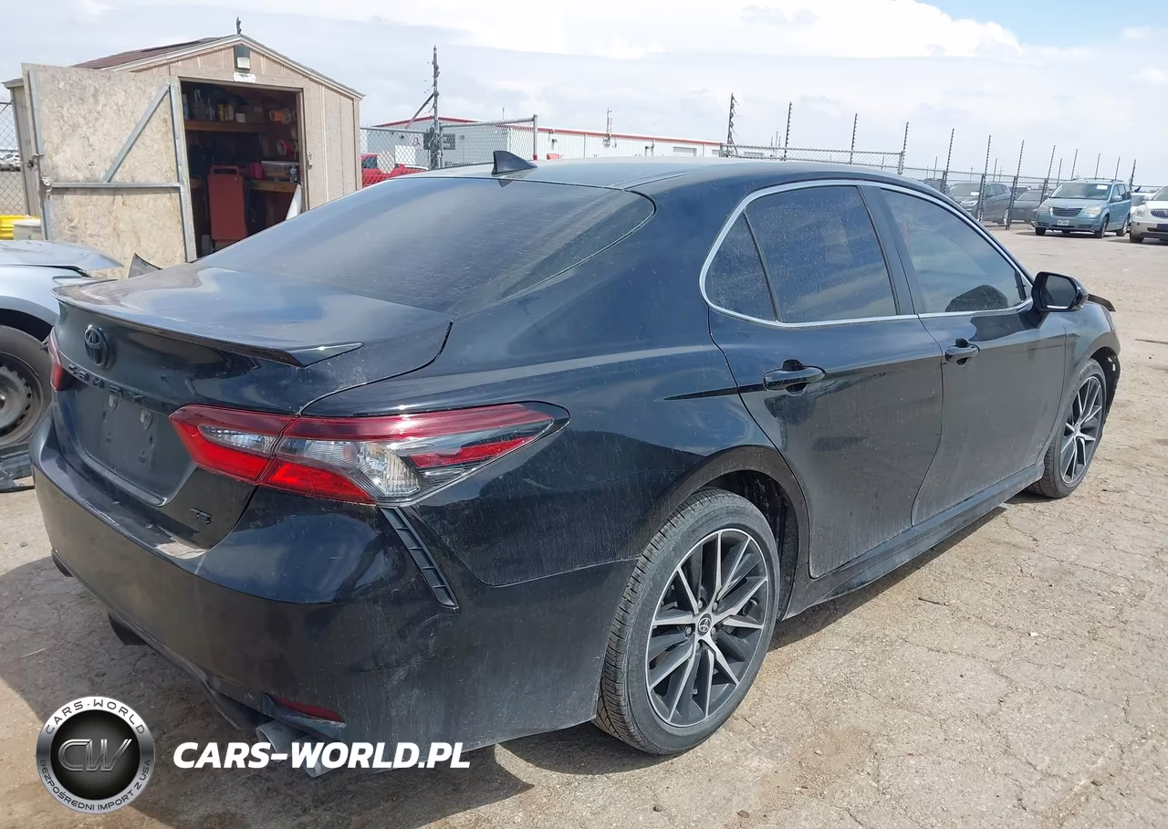 2021 Toyota Camry Se VIN:4T1T11AK1MU527586 - 4