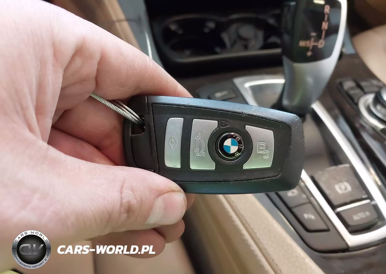 2011 BMW 535I xDrive VIN:WBAFU7C53BC876784 - 11