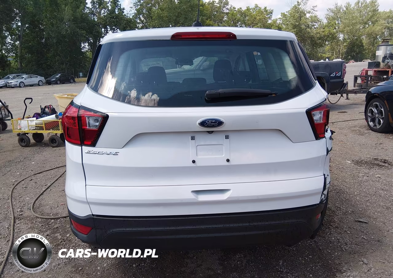 2019 Ford Escape S VIN:1FMCU0F73KUB23370 - 16