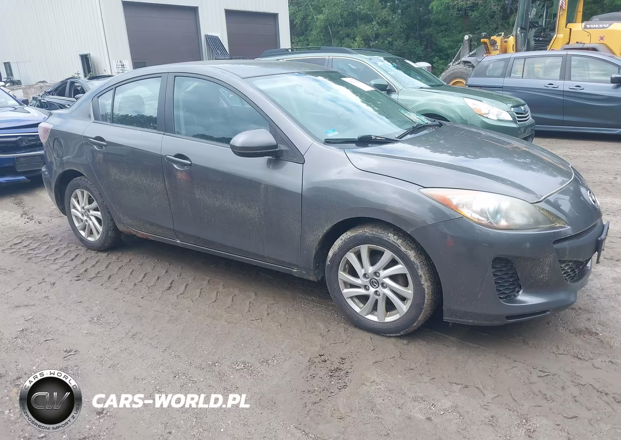 2013 Mazda Mazda3 I Touring – zdjęcie 1 z 12