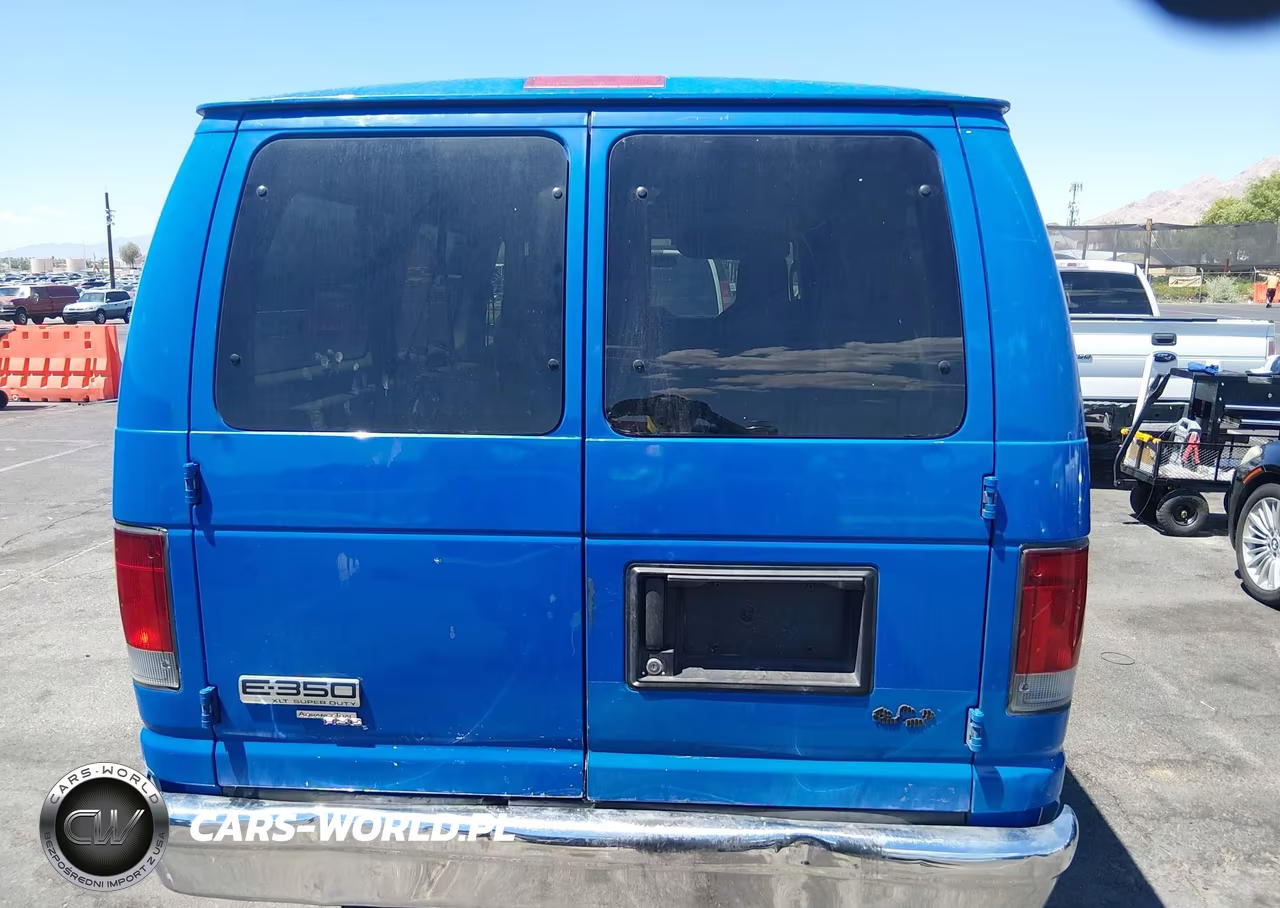 2013 Ford E-350 Super Duty Xl-Xlt VIN:1FBNE3BL0DDA89443 - 16