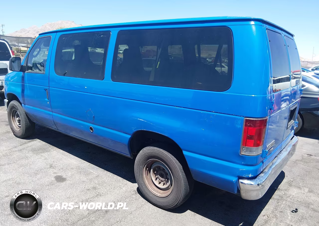 2013 Ford E-350 Super Duty Xl-Xlt VIN:1FBNE3BL0DDA89443 - 3
