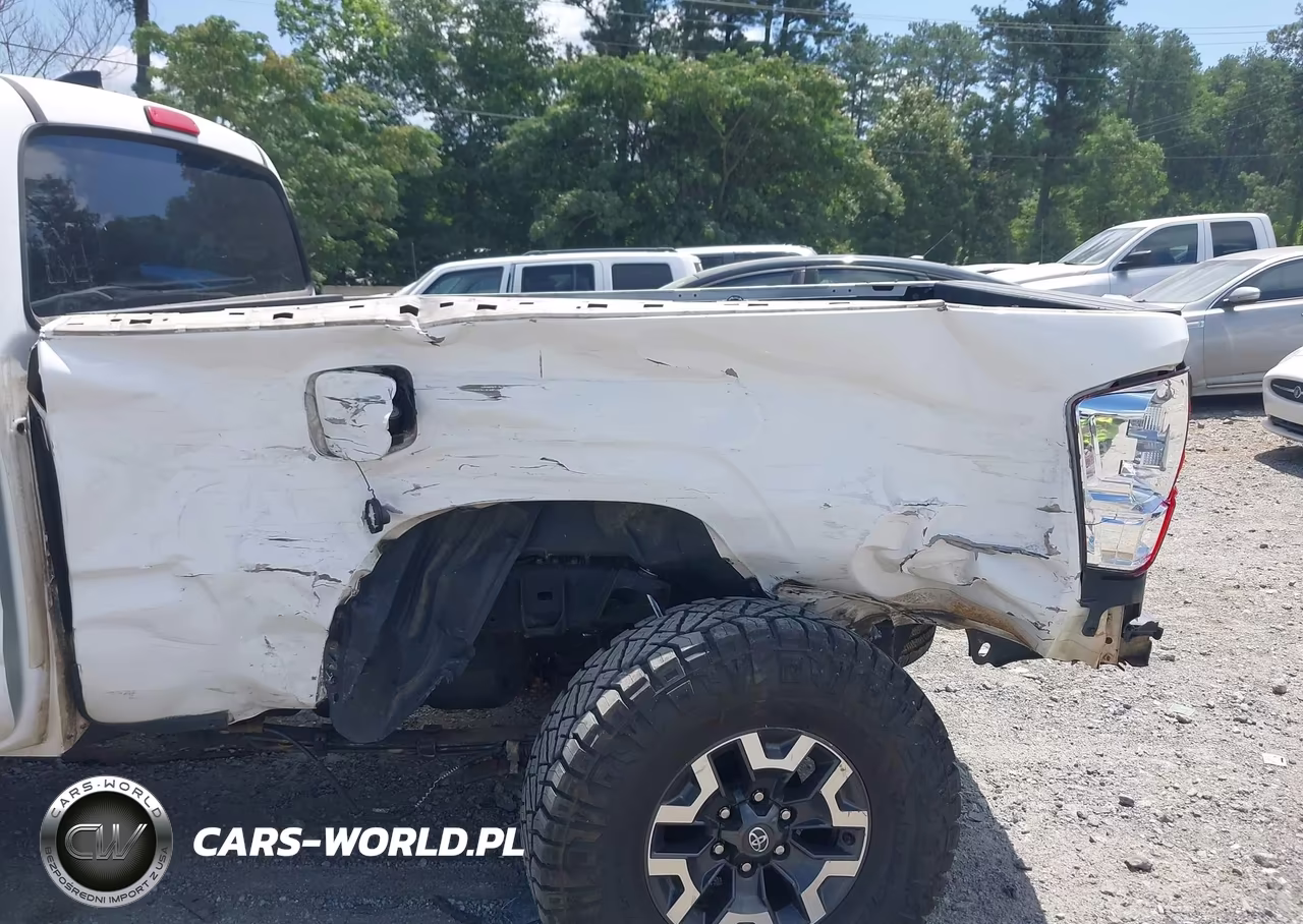 2017 Toyota Tacoma Sr VIN:5TFRX5GN7HX077131 - 6