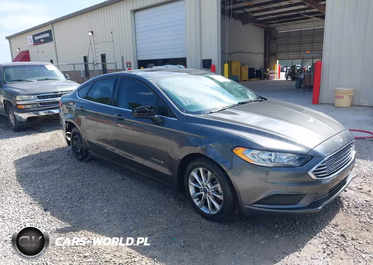 2017 Ford Fusion Hybrid Se – zdjęcie 1 z 16