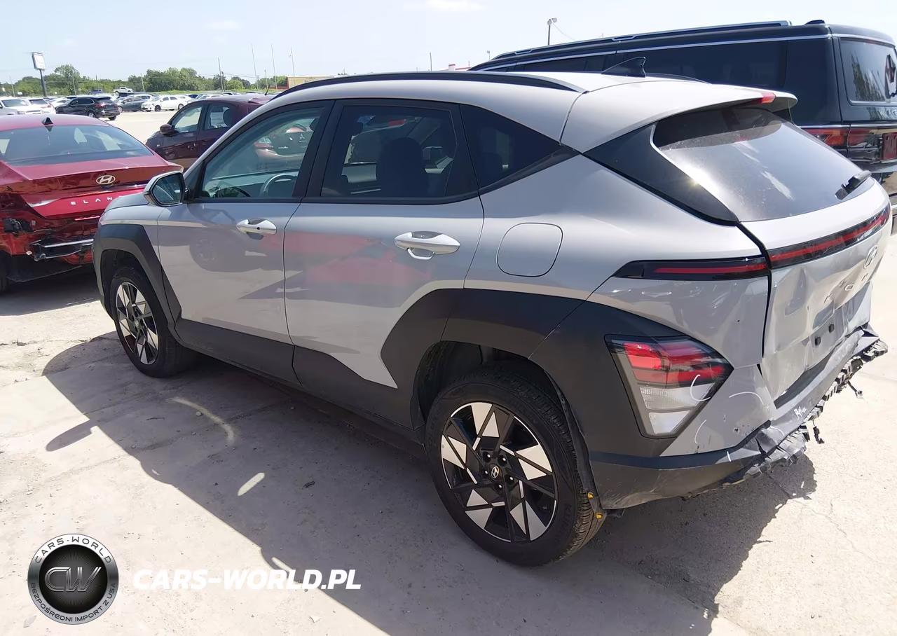 2025 Hyundai Kona Sel VIN:KM8HBCAB6SU338475 - 3