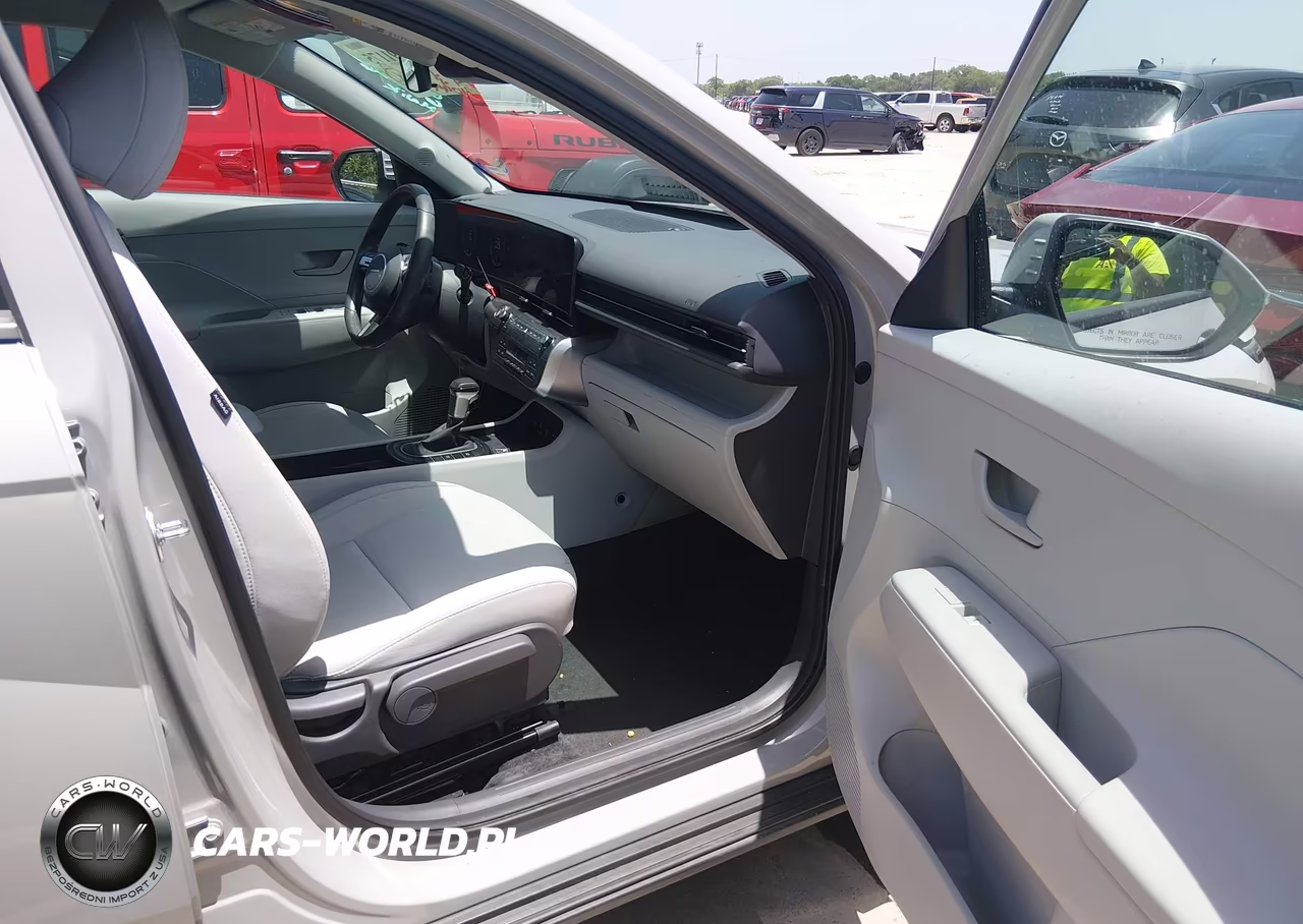 2025 Hyundai Kona Sel VIN:KM8HBCAB6SU338475 - 5