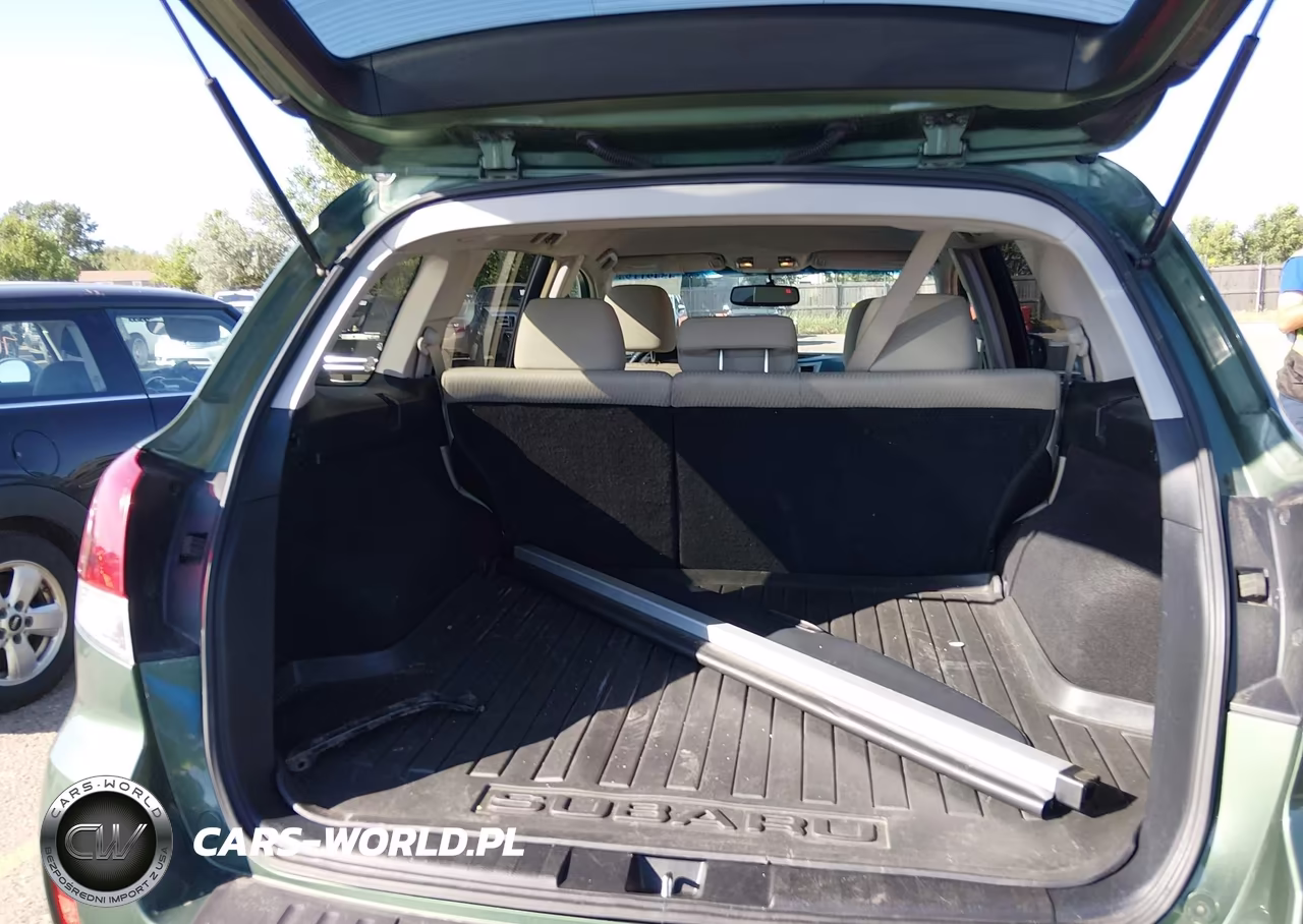 2010 Subaru Outback 2.5I Premium VIN:4S4BRBFC7A3384172 - 15