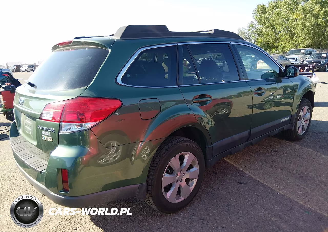 2010 Subaru Outback 2.5I Premium VIN:4S4BRBFC7A3384172 - 4
