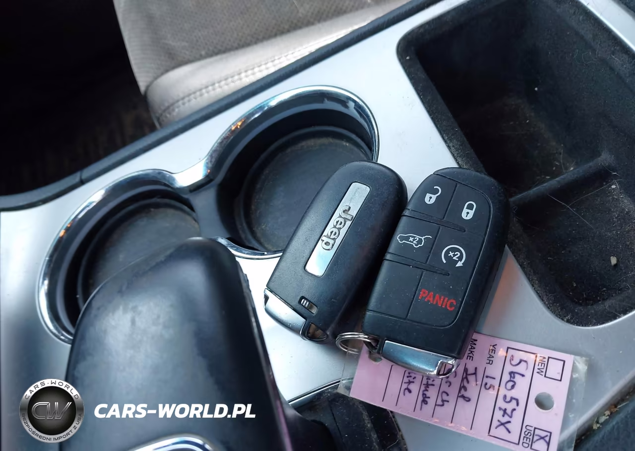 2015 Jeep Grand Cherokee Altitude VIN:1C4RJFAG8FC121773 - 11