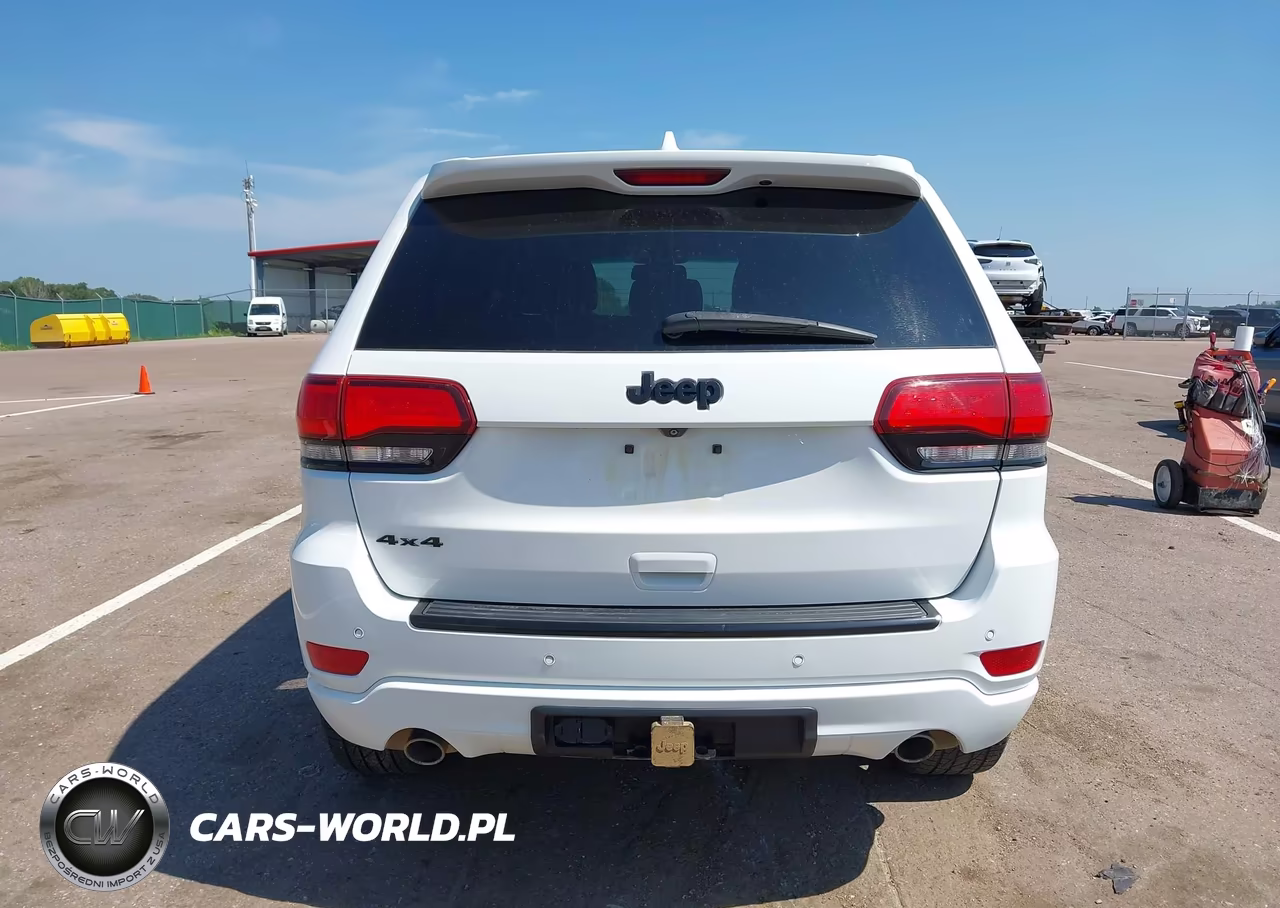 2015 Jeep Grand Cherokee Altitude VIN:1C4RJFAG8FC121773 - 16