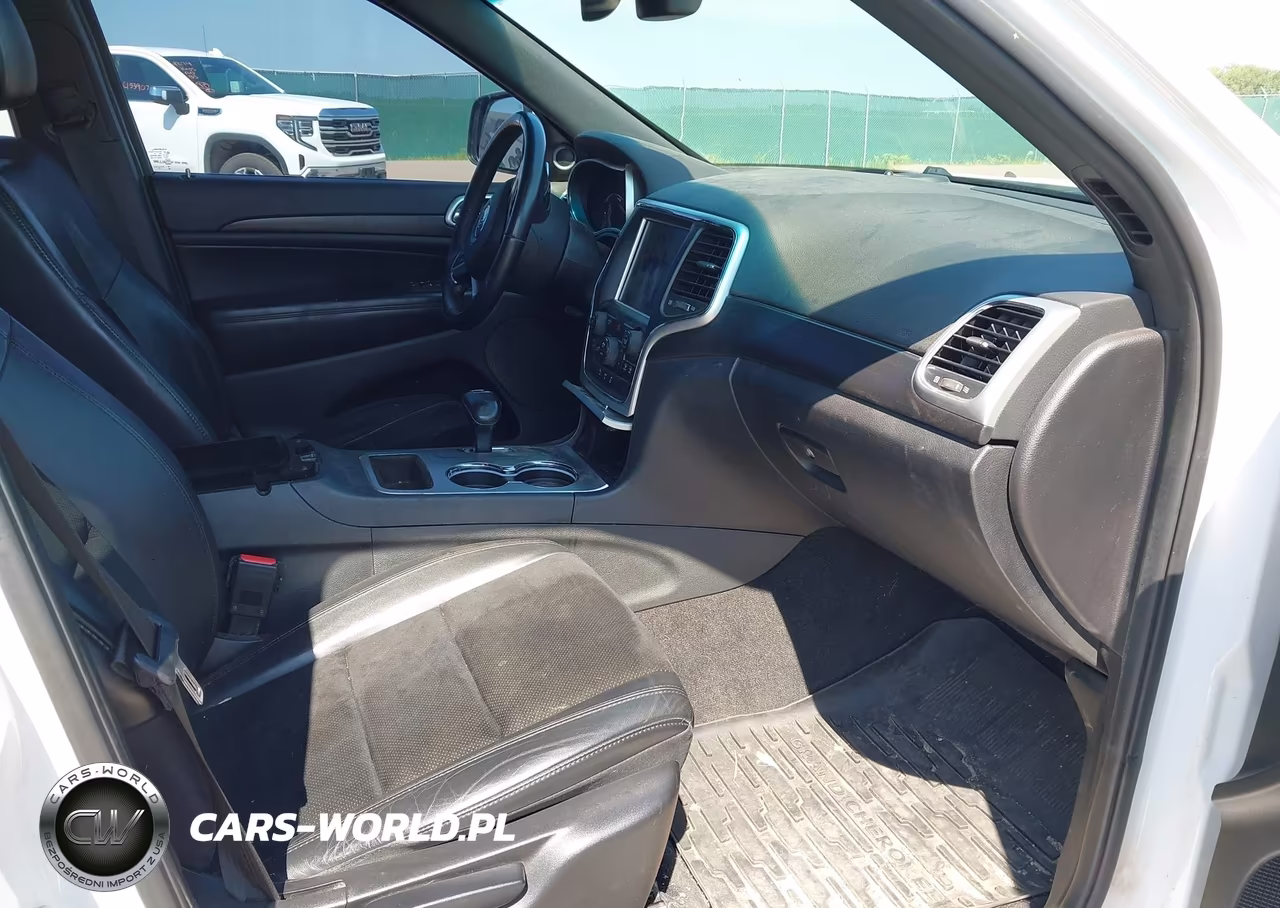 2015 Jeep Grand Cherokee Altitude VIN:1C4RJFAG8FC121773 - 5