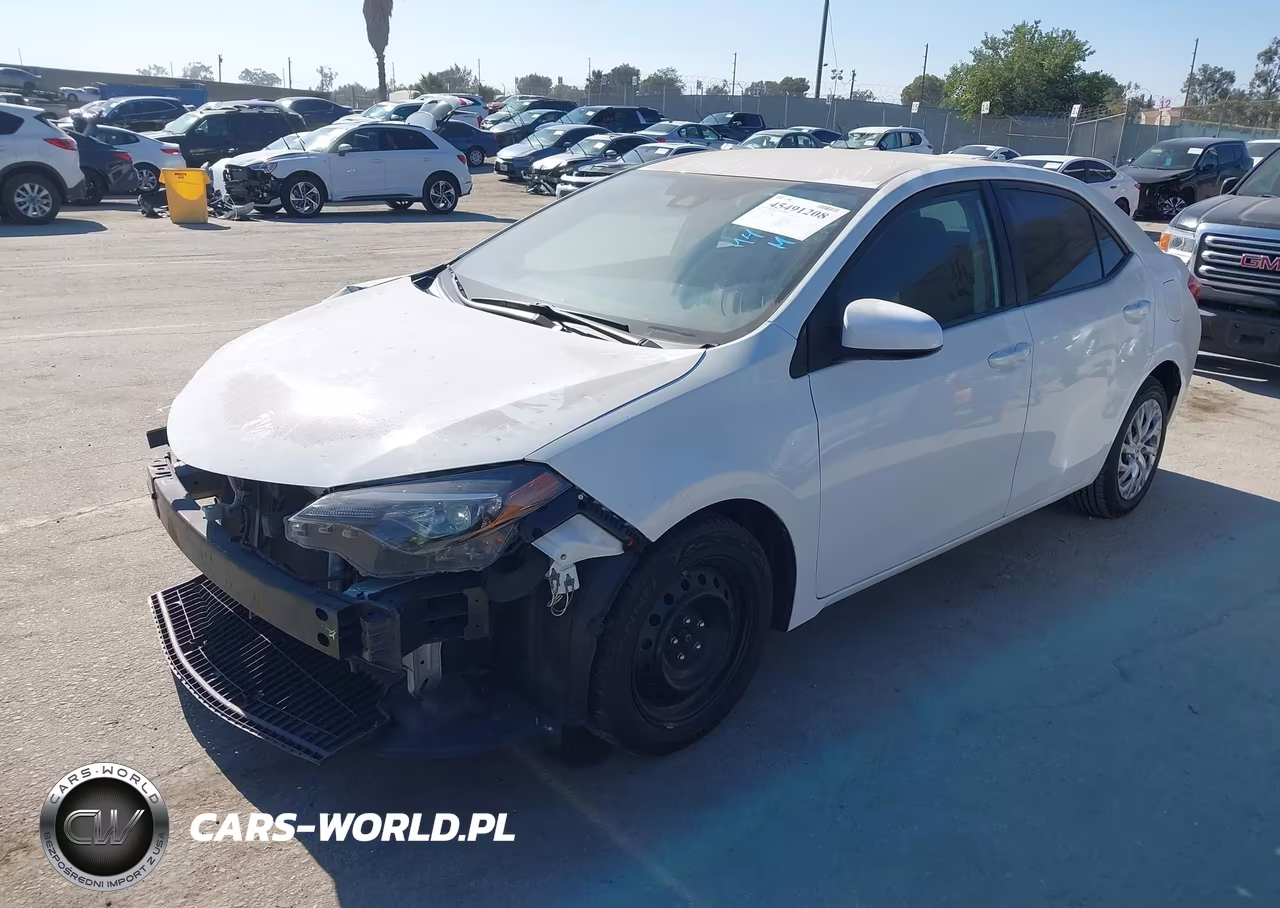 2018 Toyota Corolla Le VIN:5YFBURHE0JP792644 - 2
