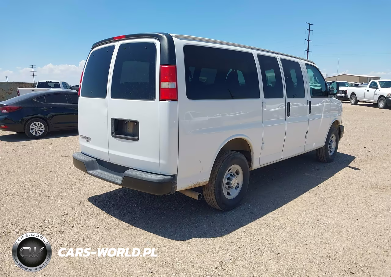2016 Chevrolet Express 2500 Ls VIN:1GAWGEFF3G1313250 - 4