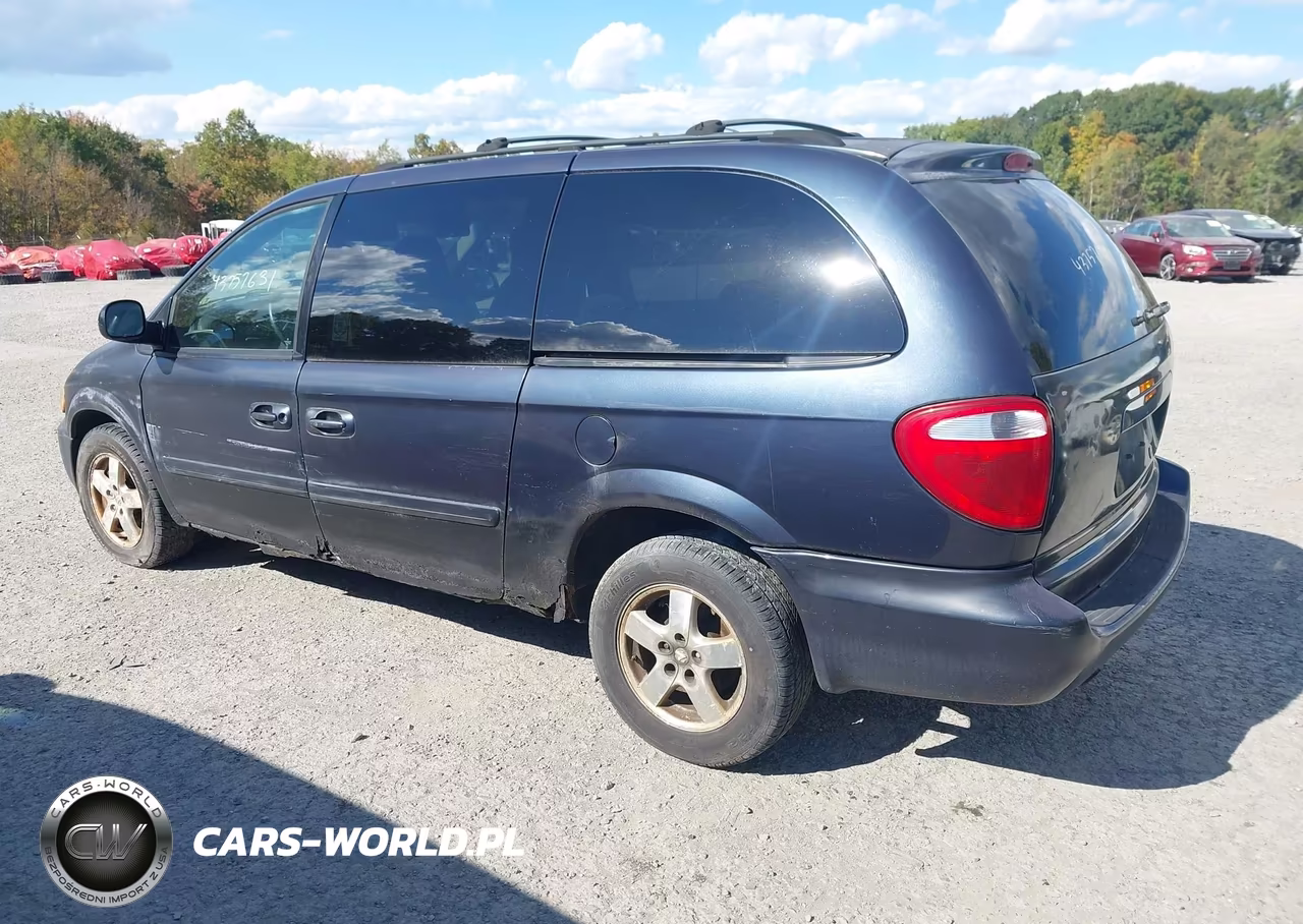 2007 Dodge Grand Caravan Sxt VIN:2D8GP44L47R124019 - 3