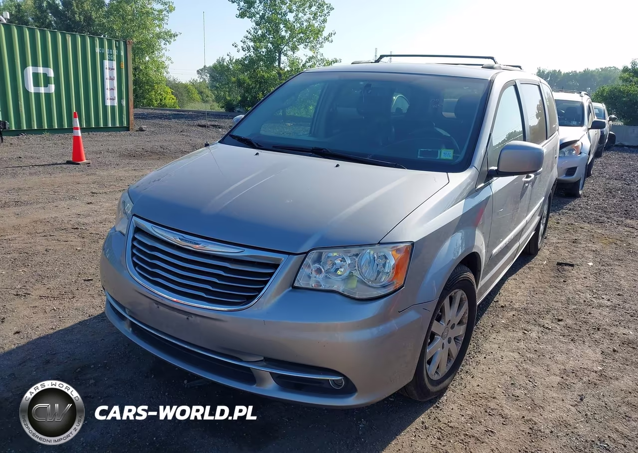 2015 Chrysler Town & Country Touring VIN:2C4RC1BG1FR739987 - 6
