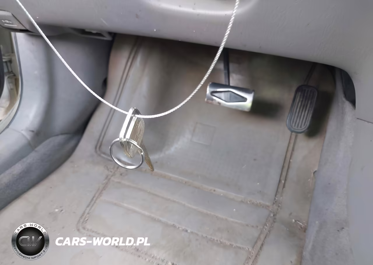 2004 Toyota Corolla Le VIN:JTDBR32E342019967 - 11