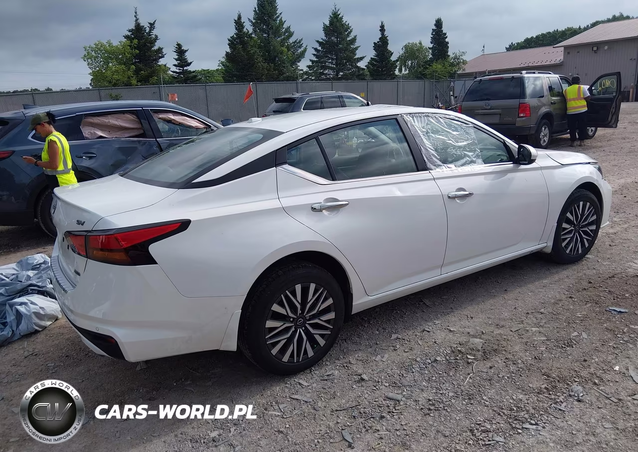 2023 Nissan Altima Sv Intelligent Awd VIN:1N4BL4DW5PN425626 - 4