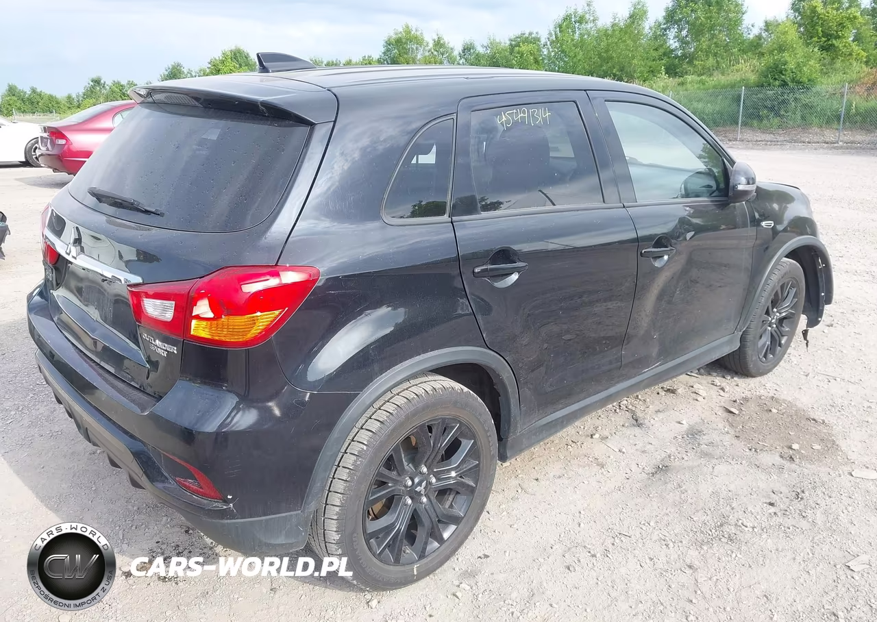 2018 Mitsubishi Outlander Sport 2.0 Le VIN:JA4AP3AU5JU003791 - 4