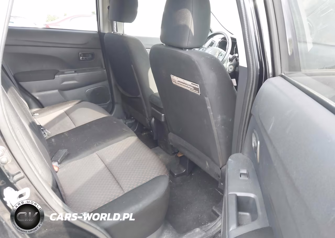 2018 Mitsubishi Outlander Sport 2.0 Le VIN:JA4AP3AU5JU003791 - 8