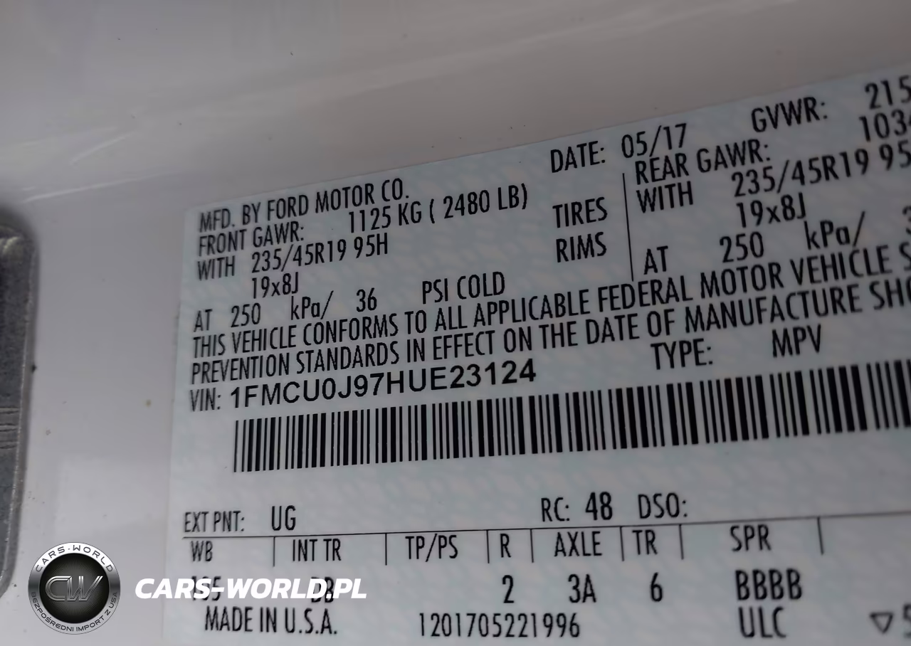 2017 Ford Escape Titanium VIN:1FMCU0J97HUE23124 - 9